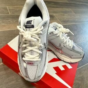 Nike Vomero 5 Pallet Liquidation – 100 Pairs Wholesale | Authentic Nike Overstock Inventory