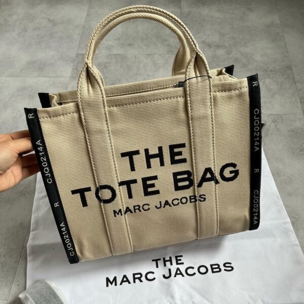 Wholesale Handbags Pallets Liquidation online - Image 10